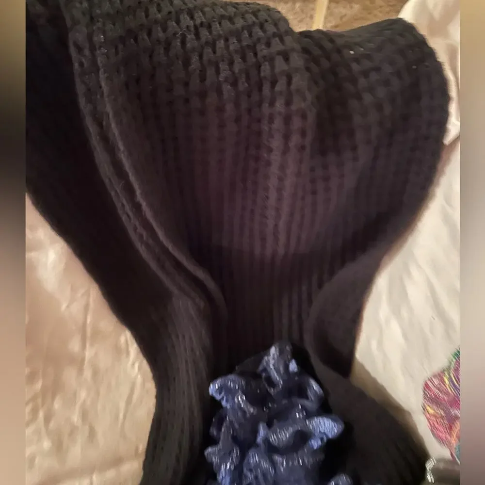 Lot of 7 scarves.  One Apt 9 NWT